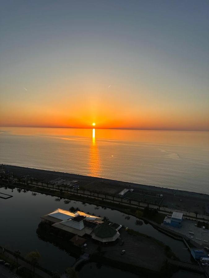 Polo Apartment Batumi Ngoại thất bức ảnh